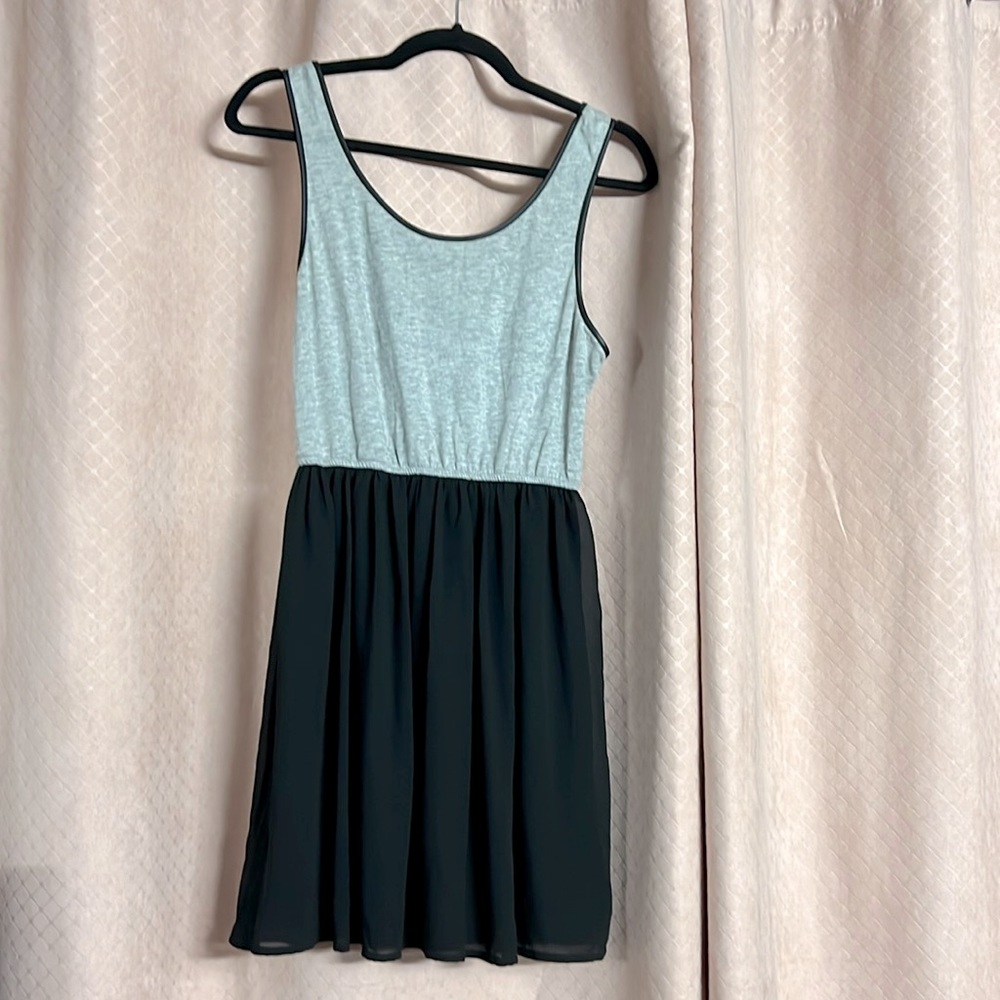 FOREVER 21 - dress